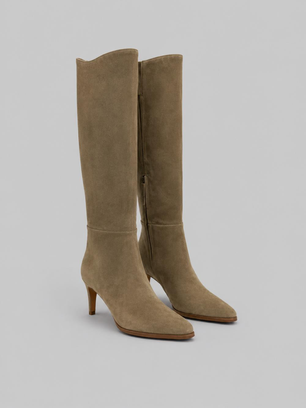 Women’s Emmi Boots - Olive Suede - 9 - Boots