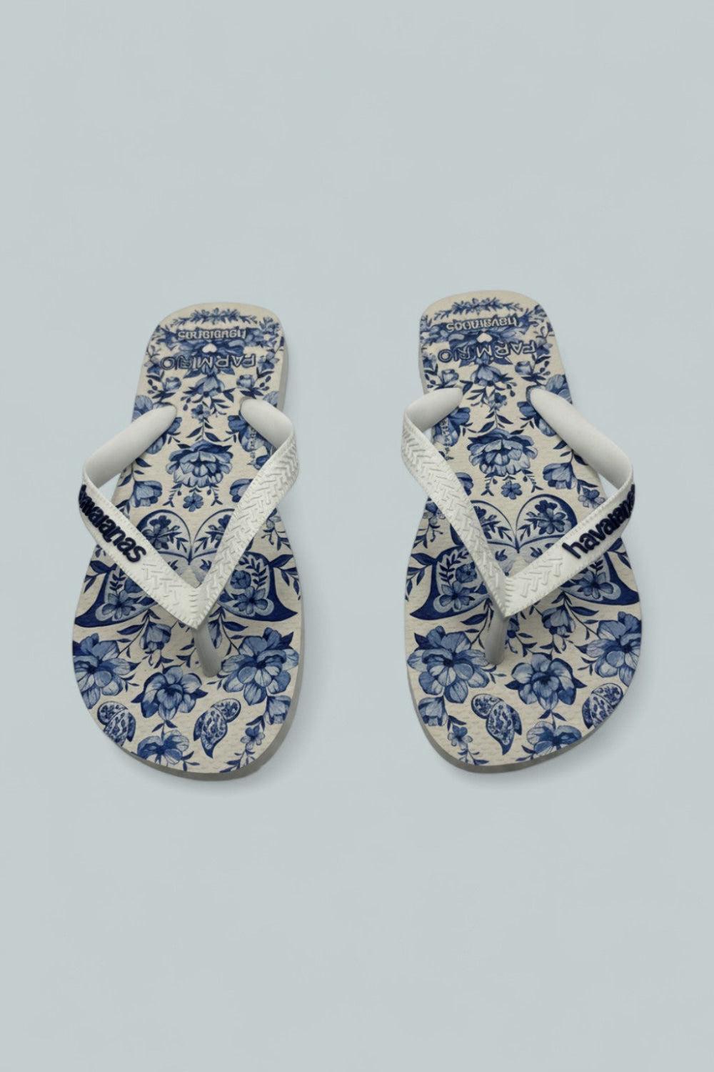 Women’s Farm Rio Porcelain Garden Flip Flop Sandals - White - 39/40 - Sandals