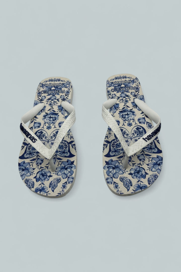 Women’s Farm Rio Porcelain Garden Flip Flop Sandals - White - 39/40 - Sandals