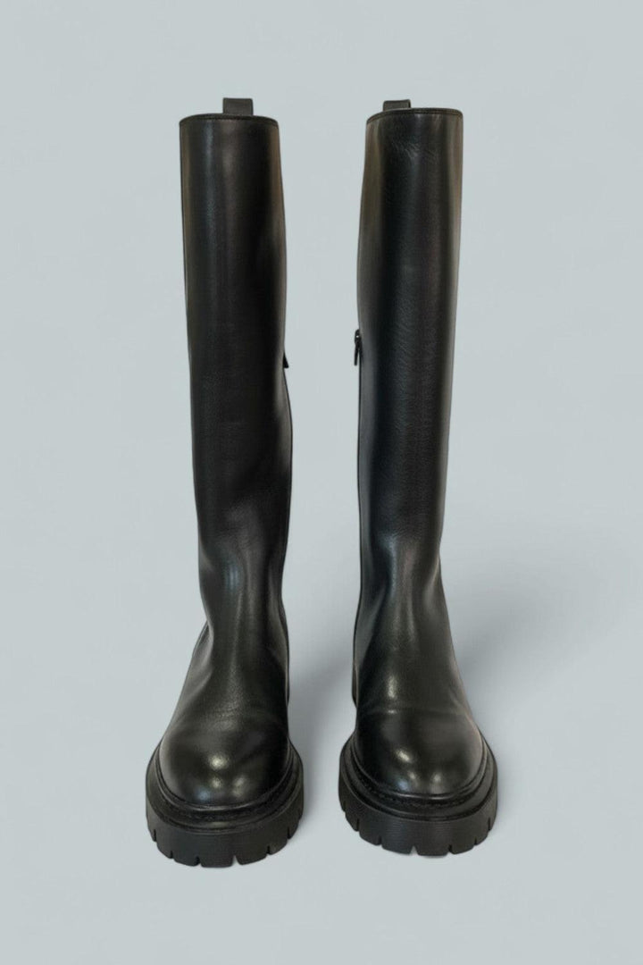 Women’s Henry Boots - Black - 8 US / 38 EU - Boots