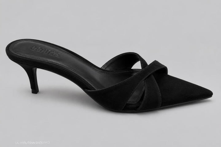 Women’s Hilda Leaf Mule Sandals - Black - 8 - Mules
