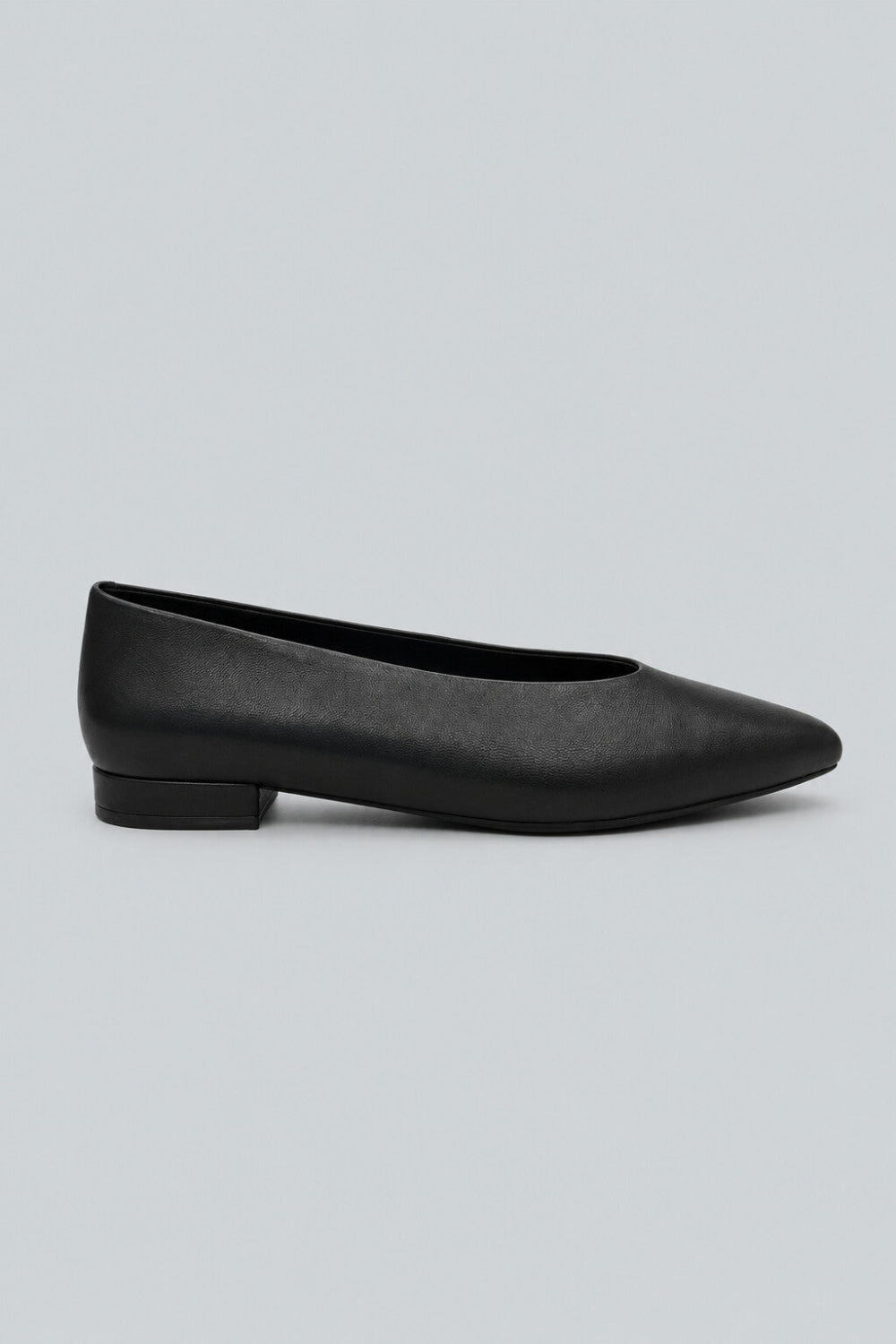 Women’s Hinted Flats - Black - 8 - Loafers