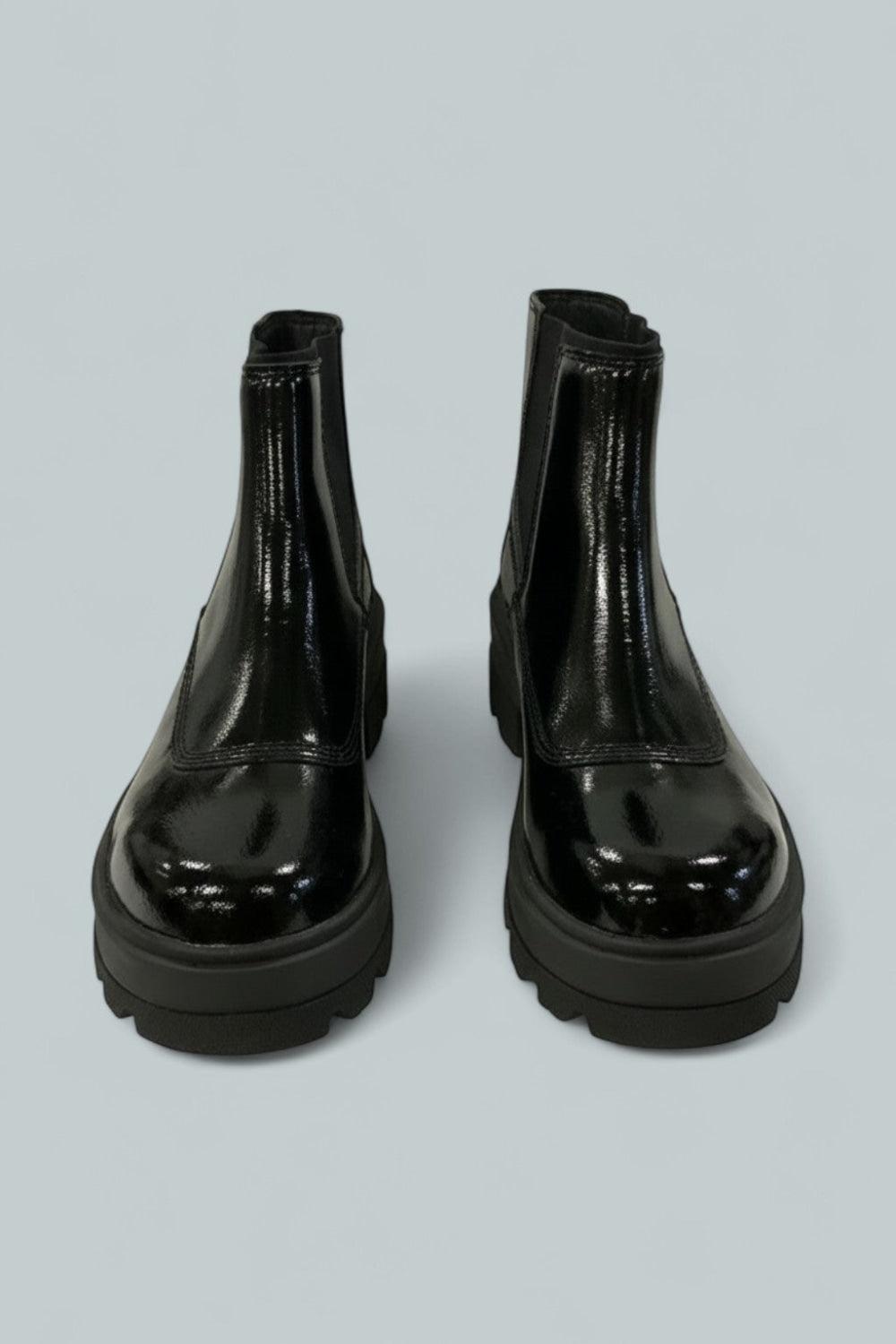 Women’s Joan Frwd Chelsea Boots - Black/Black - 8.5 - Boots