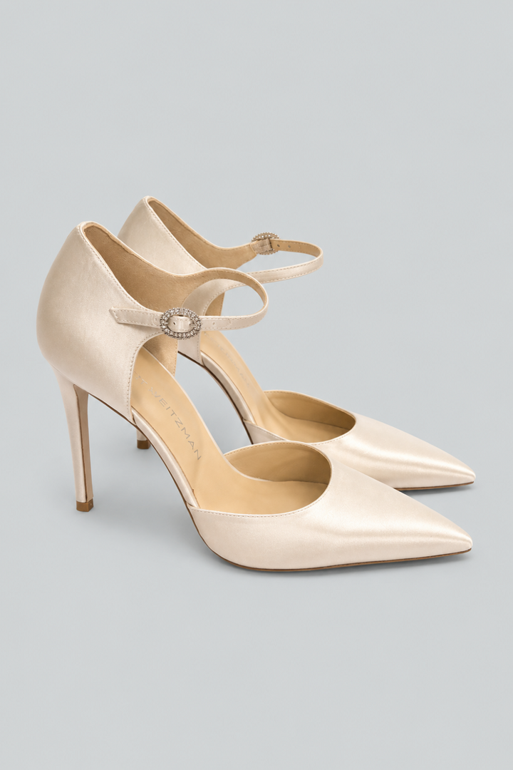 Women’s Kensington Pointed Pumps - Cream - 8.5 - Heels