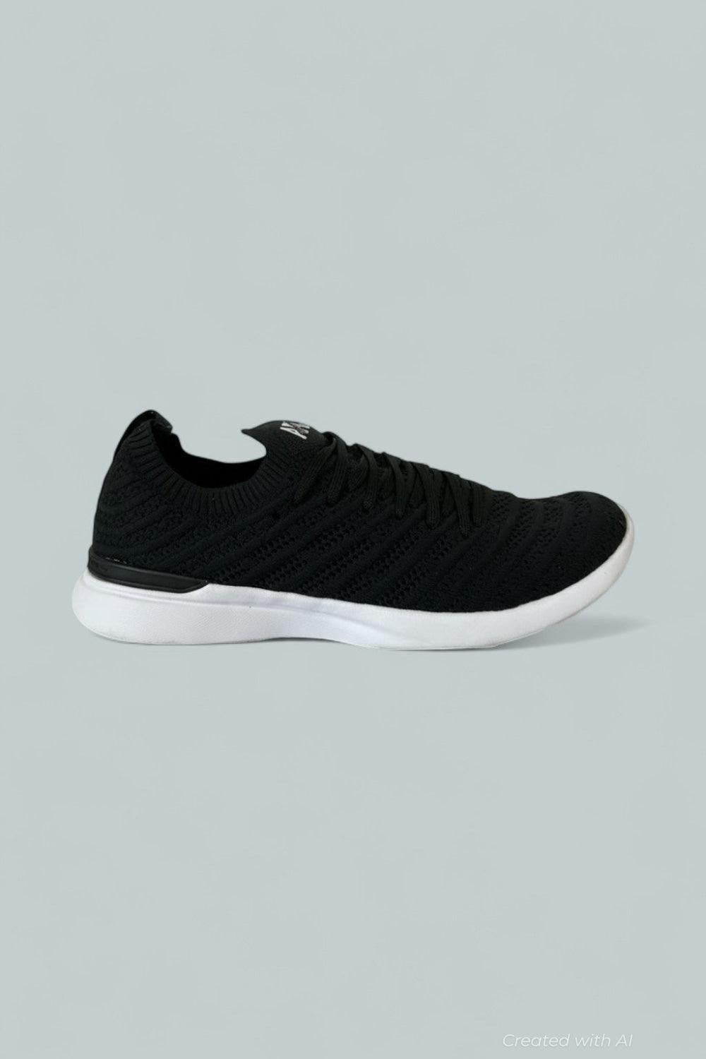 Women’s Knit Low-Top Running Sneakers - Black/White - 8 - Sneaker