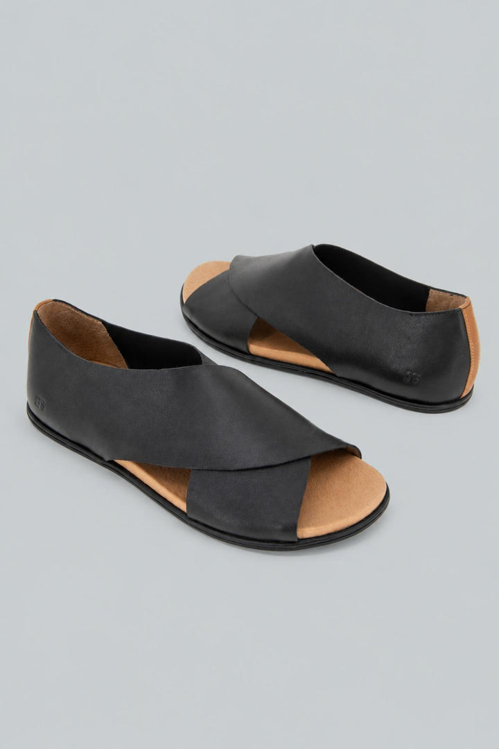 Women’s Laniey Slip On Crisscross Sandals - Black - Sandal