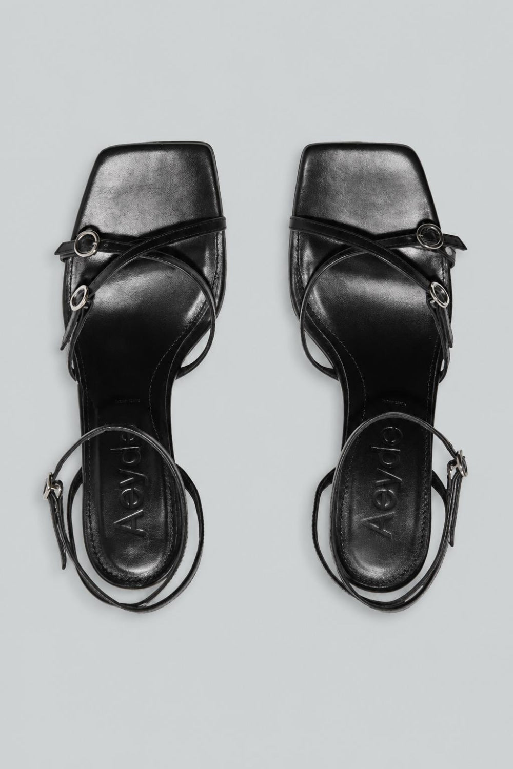Women’s Libby Sandals - Black - 9 US / 39 EU - Sandals