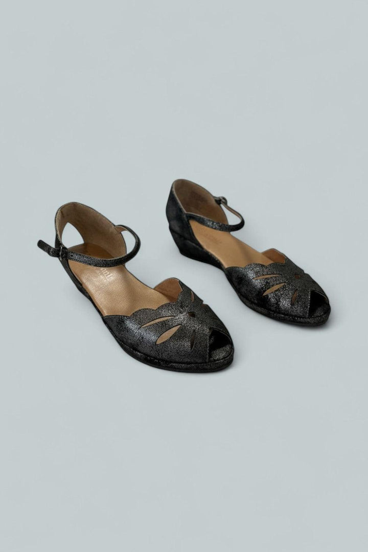 Women’s Lily Moon Leather Wedge Flats - Graphite - 9 - Flats
