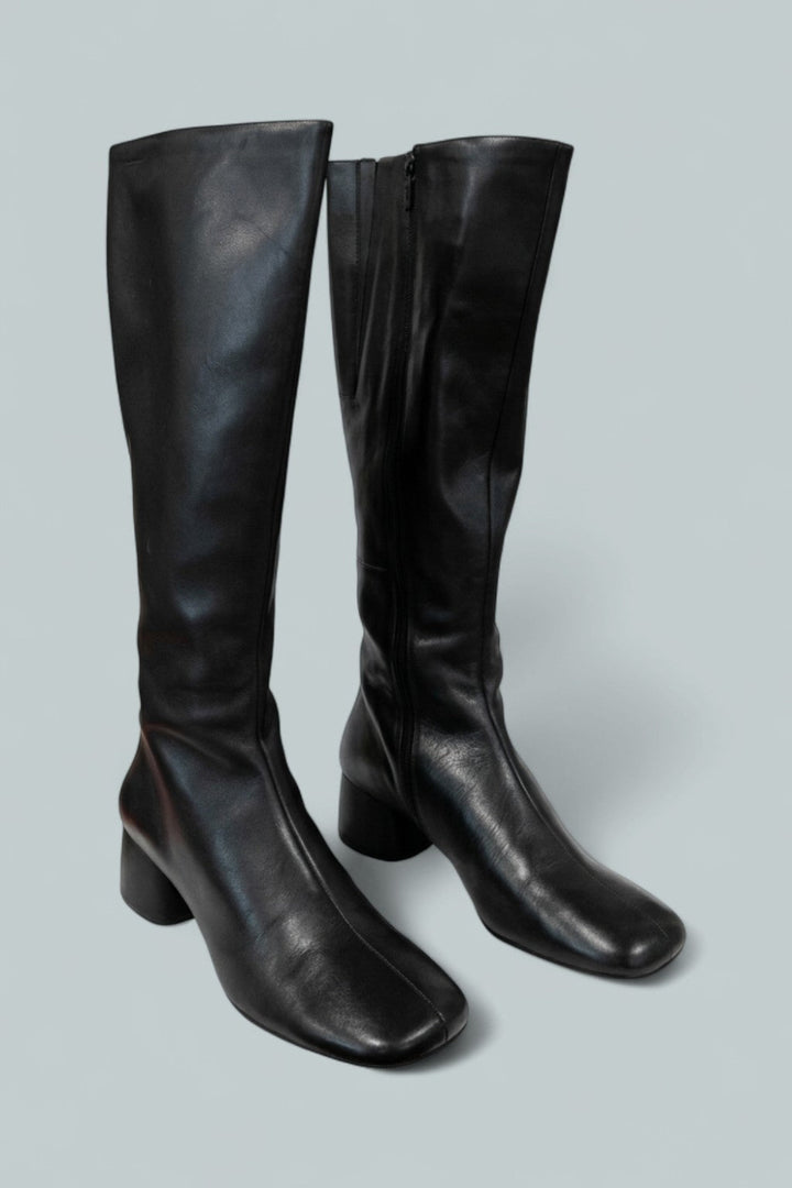 Women’s Livia Boots - Black - 10 US / 40 EU - Boots