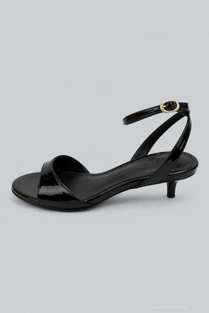 Women’s Livvy Sandals Exclusive - Black - 8.5 - Sandal