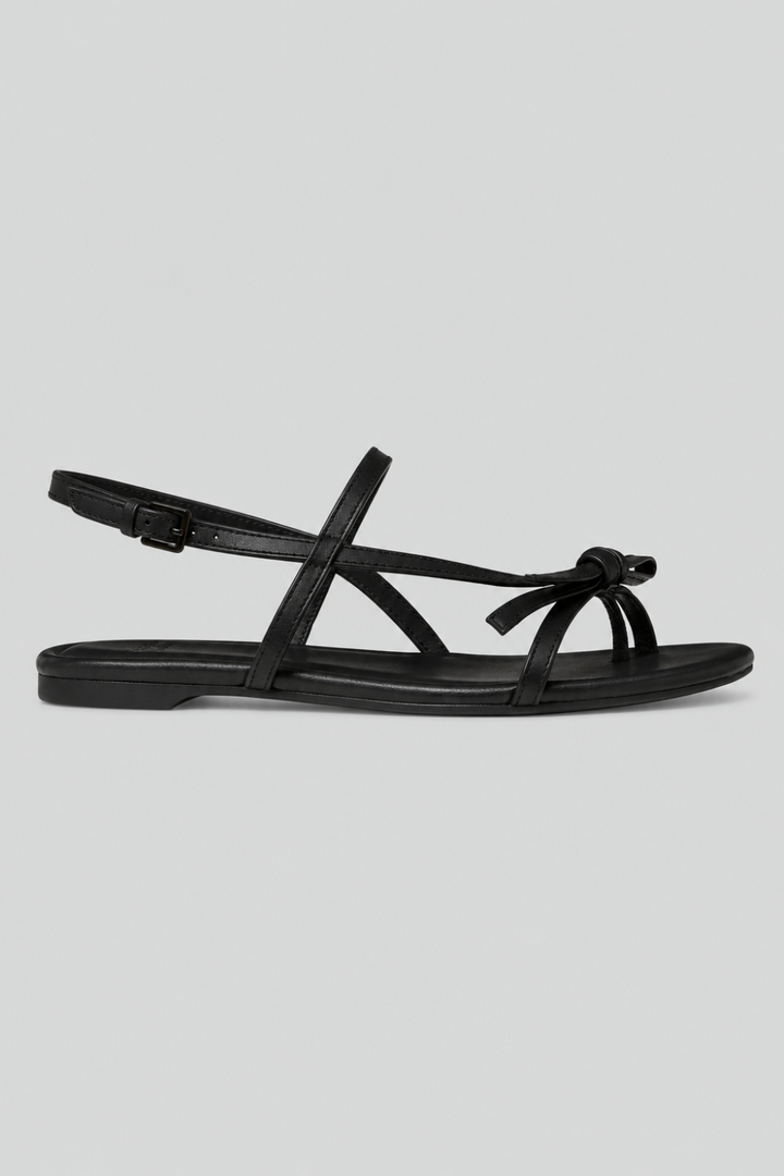 Women’s Loop Flat Sandals - Black - 8 - Sandal