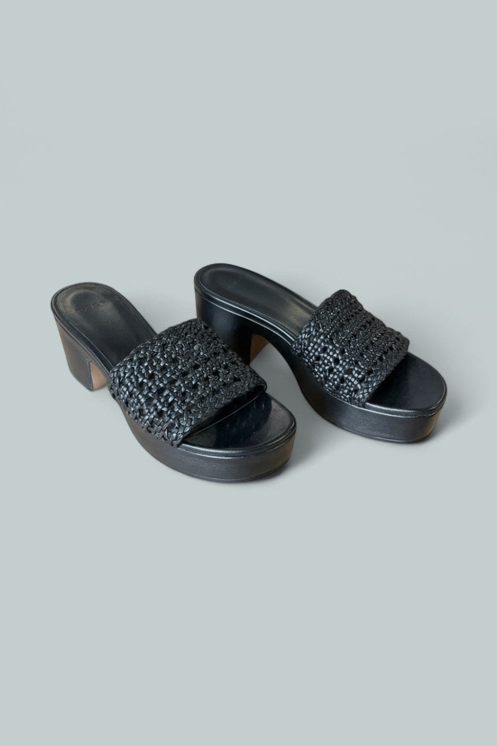 Women’s Margo Woven Sandals - Black Leather - 6 - Sandals