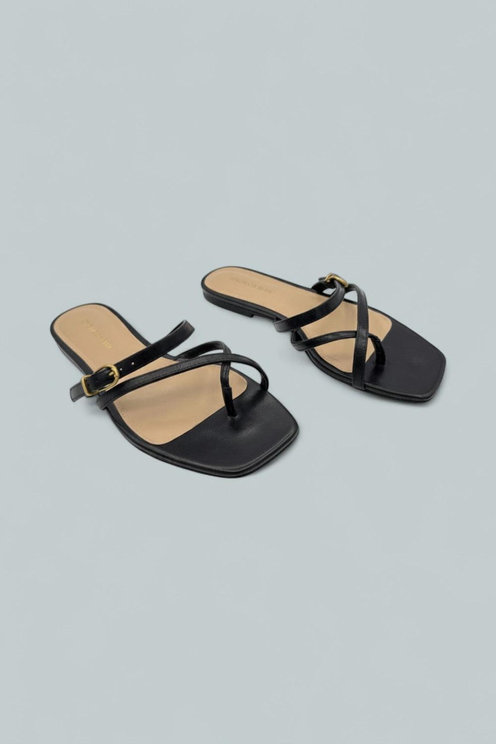 Women’s Marthe Slide Flat Sandals - Black - 5.5 - Sandals