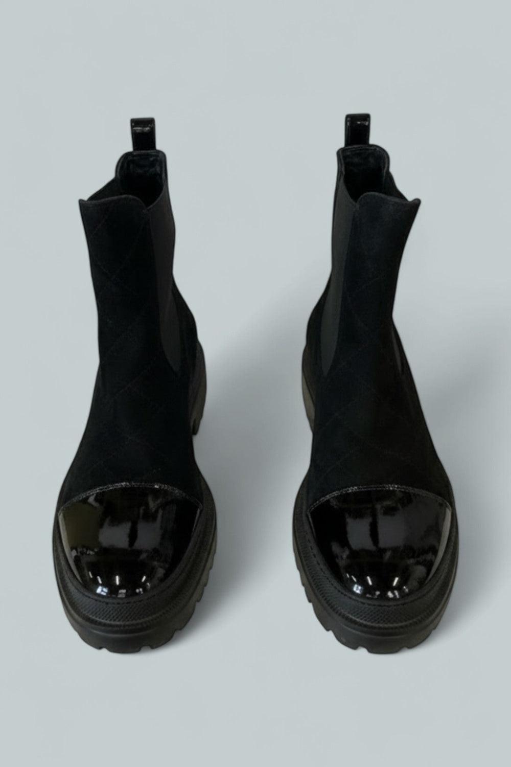 Women’s Mary Beat Chelsea Boots - Black - Boots