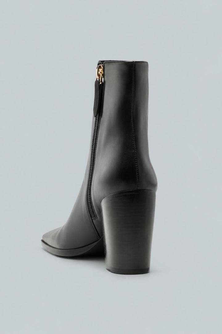 Women’s Mikki Block Heel Boots - Black - 7 - Boots