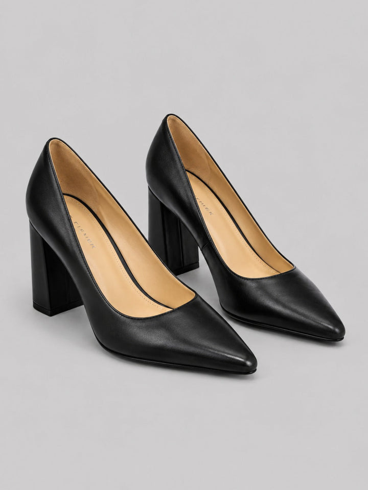 Women’s Minny Pointed Pumps - Black - 9.5 - Stiletto
