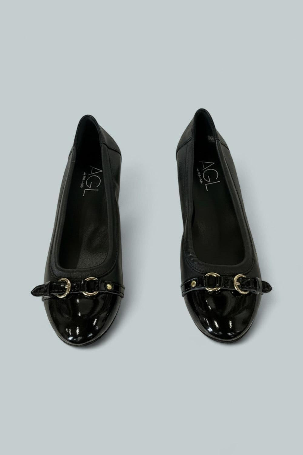 Women’s Monika Cap Toe Ballet Flats - Black/Gold - 7 US / 37 EU - Flats