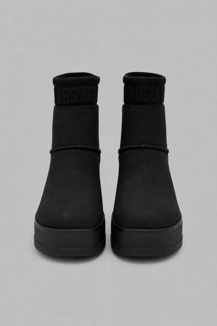 Women’s Moxy Chelsea Leather Boots - Black - Boots