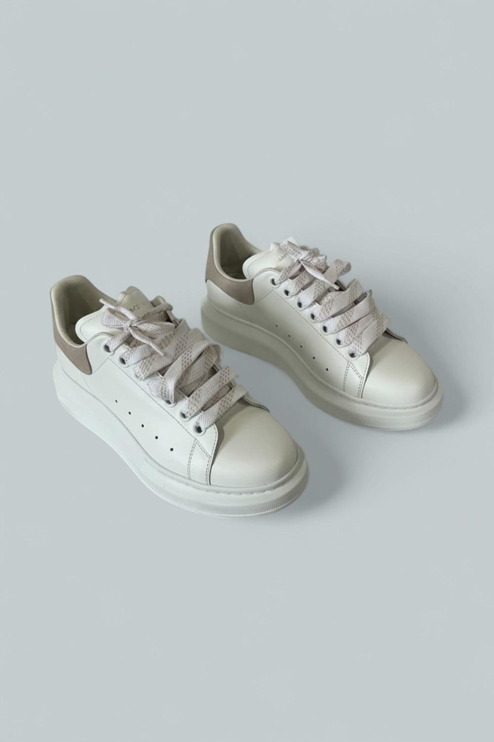 Women’s Oversized sneakers - White/Pastel - 9.5 US / 39.5 EU - Sneaker