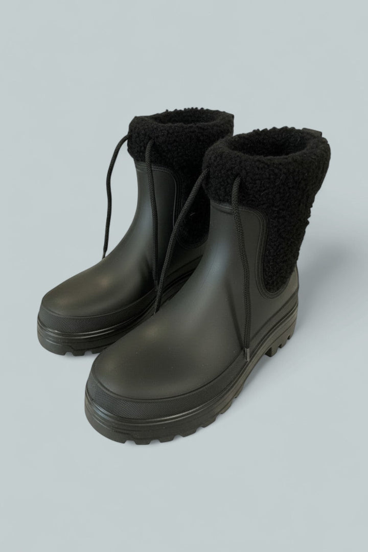 Women’s Peak Boots - Black Rubber - 6 - Boots