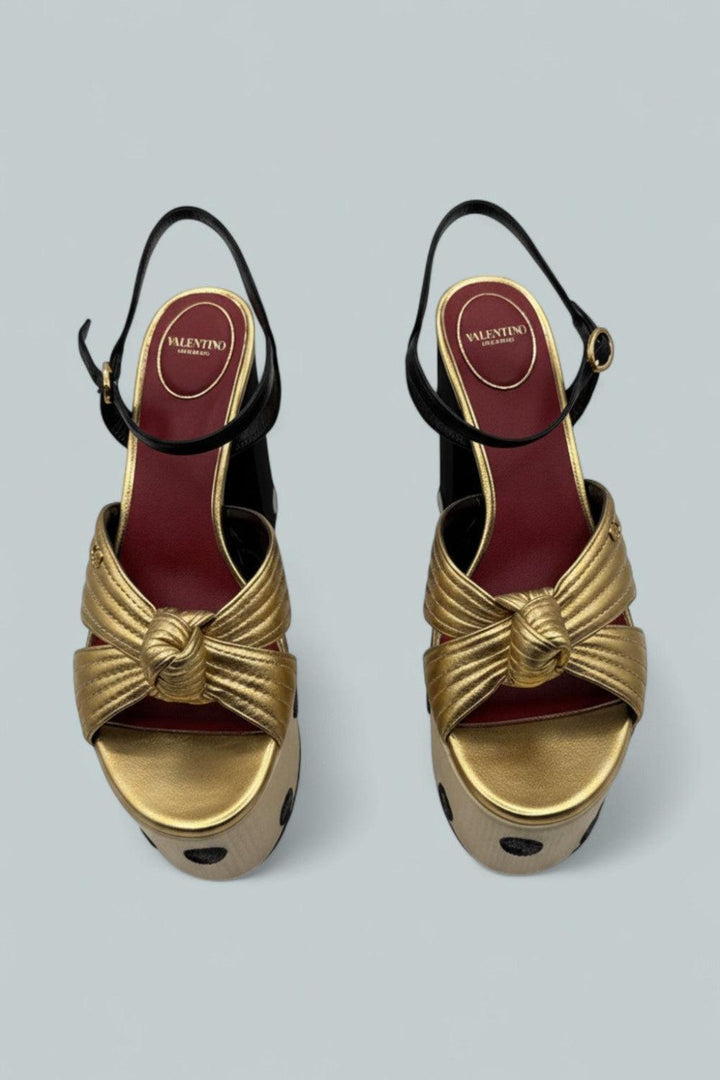 Women’s Platform Sandals - Gold - 9 US / 39 EU - Sandals