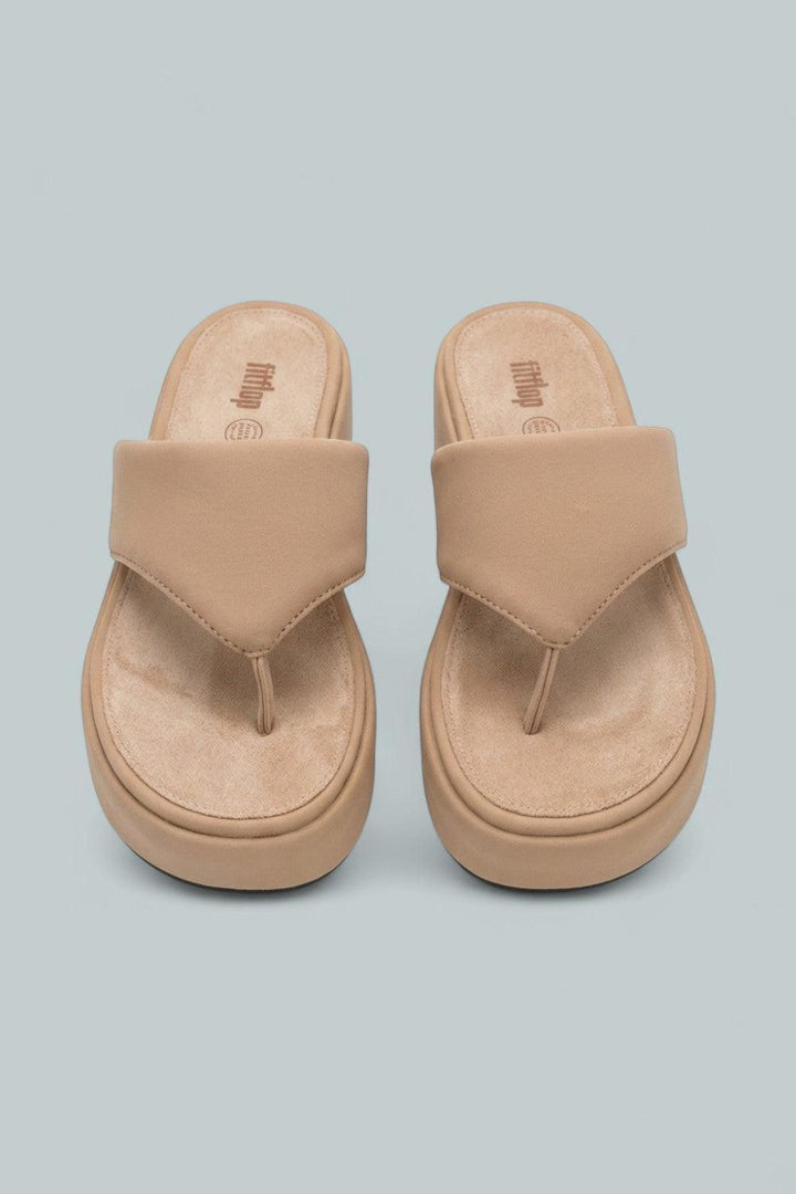 Women’s Platform Wedge Thong Sandals - Classic Beige - 6 - Sandals