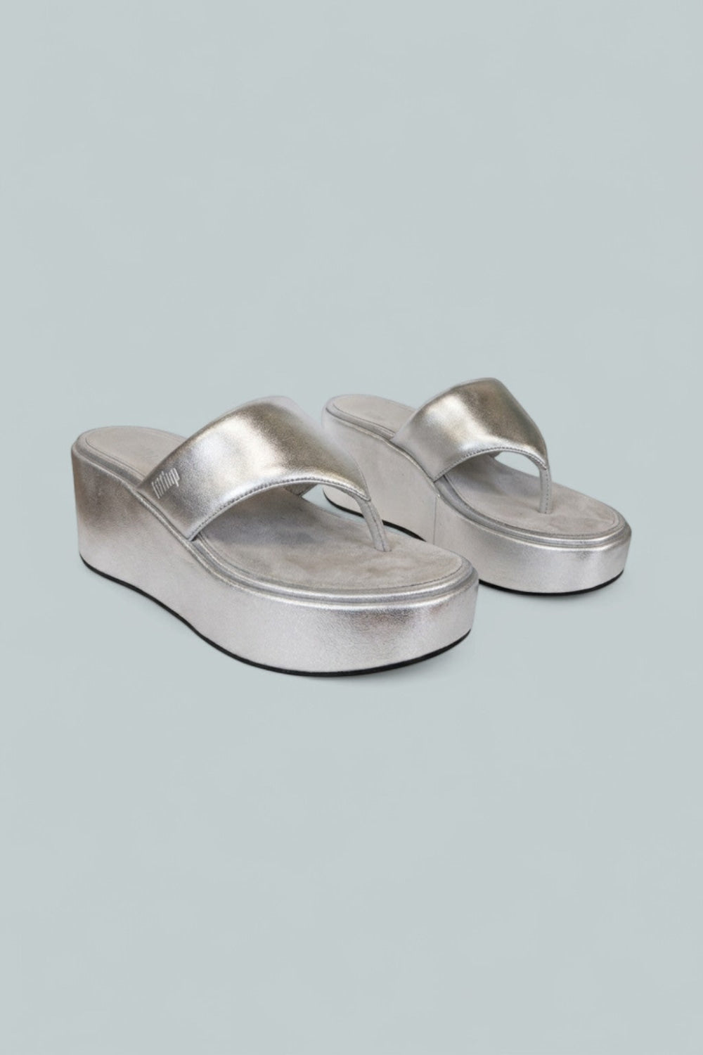 Women’s Platform Wedge Thong Sandals - Silver - 7 - Sandals