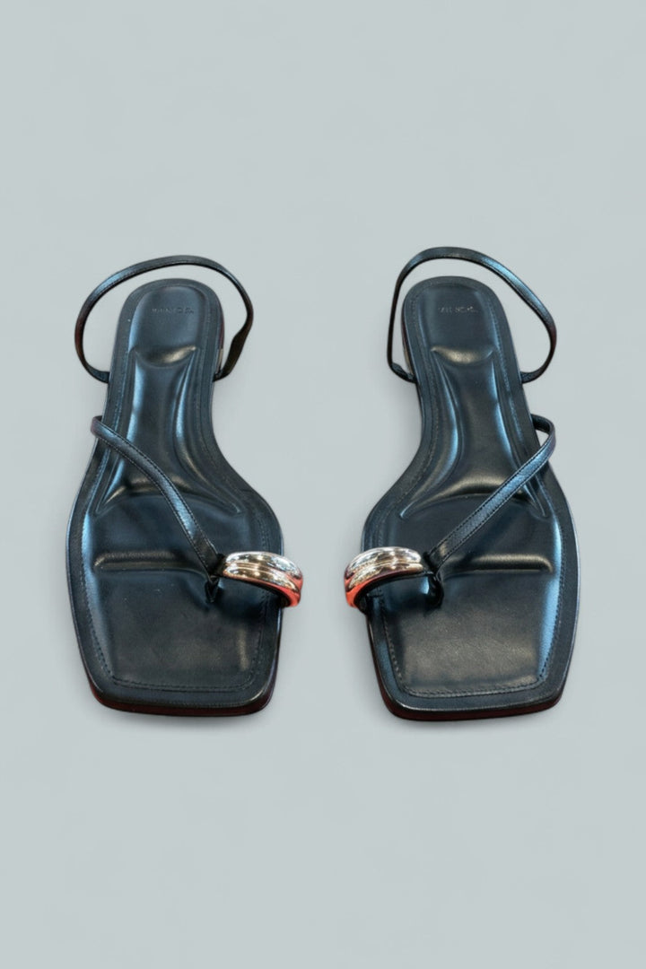 Women’s Polli Toe Ring Sandals - Black - 8.5 - Sandals