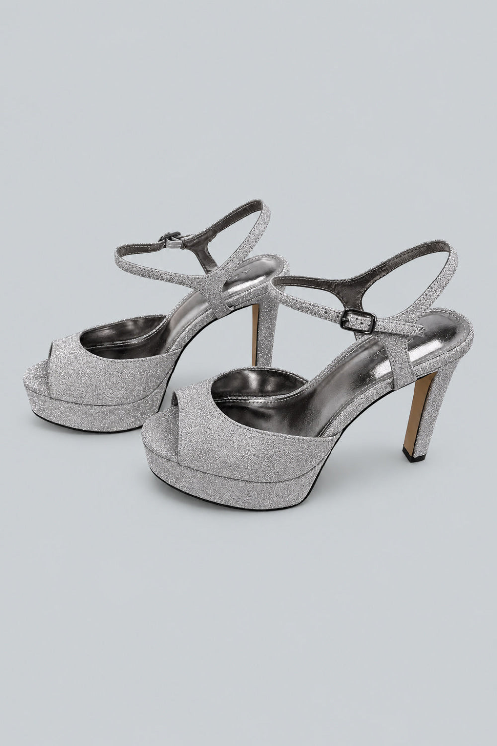 Women’s Poppy Platform Sandals - Silver - 7.5 - Sandals