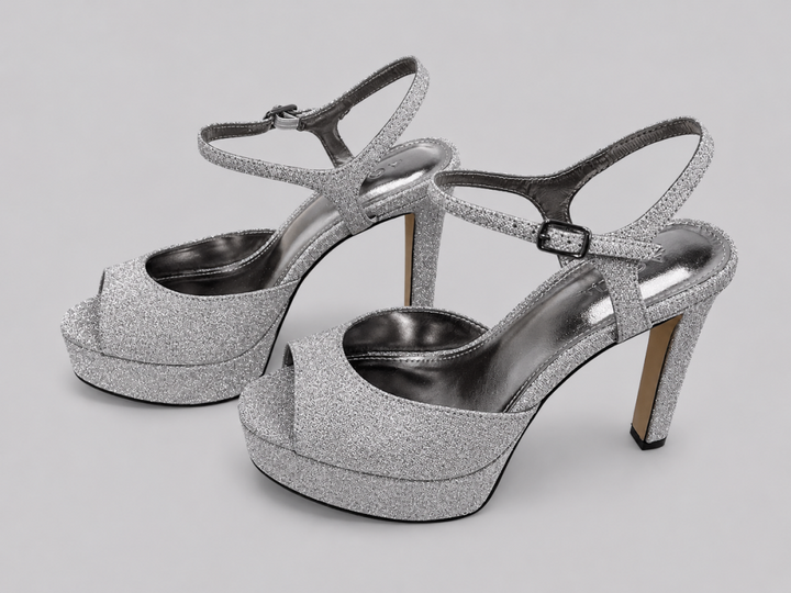 Women’s Poppy Platform Sandals - Silver - 7.5 - Sandal