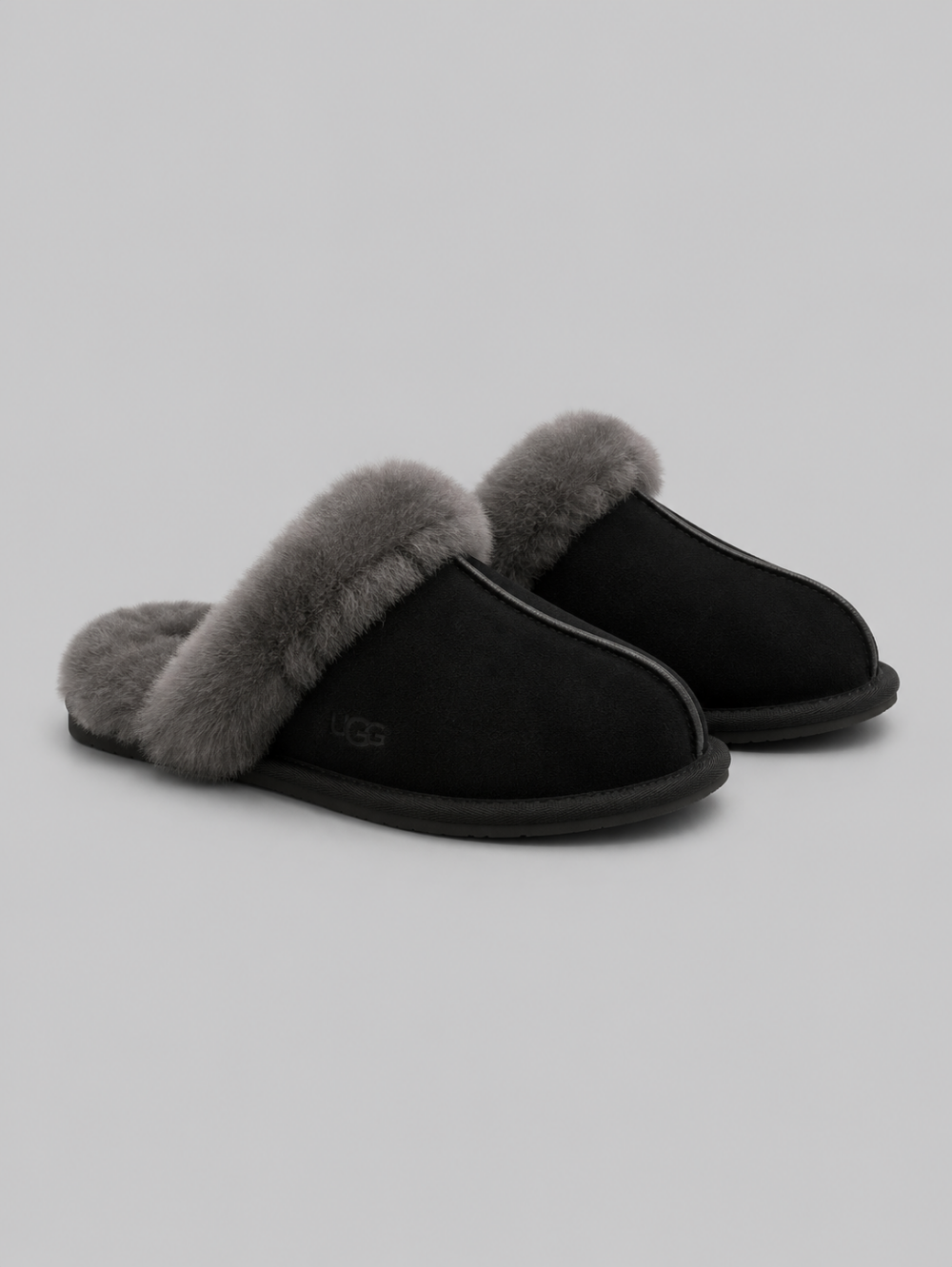 Women’s Scuffette Shearling Mule Slippers - Black - 7 - Mules