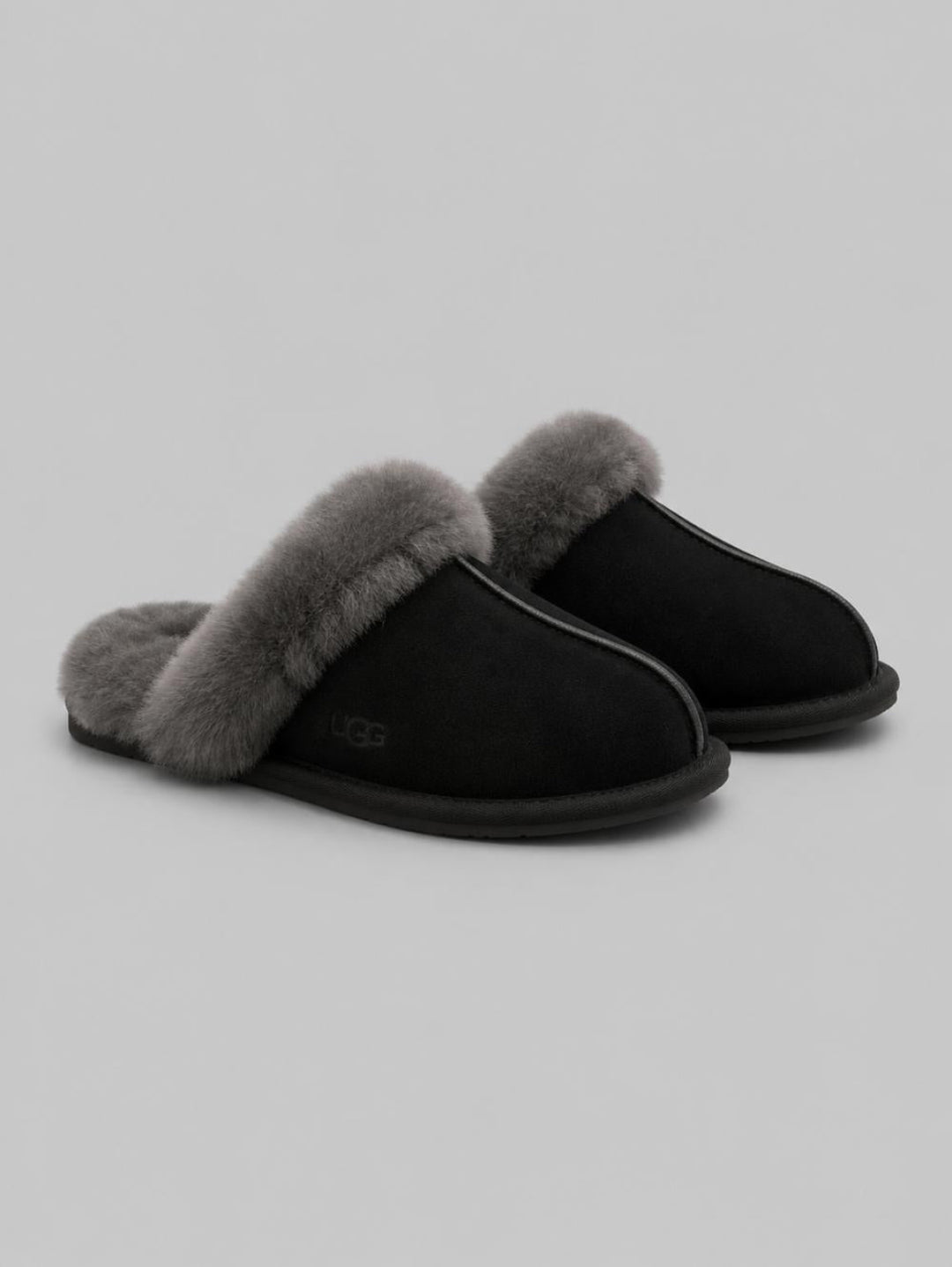 Women’s Scuffette Shearling Mule Slippers - Black - 7 - Mules