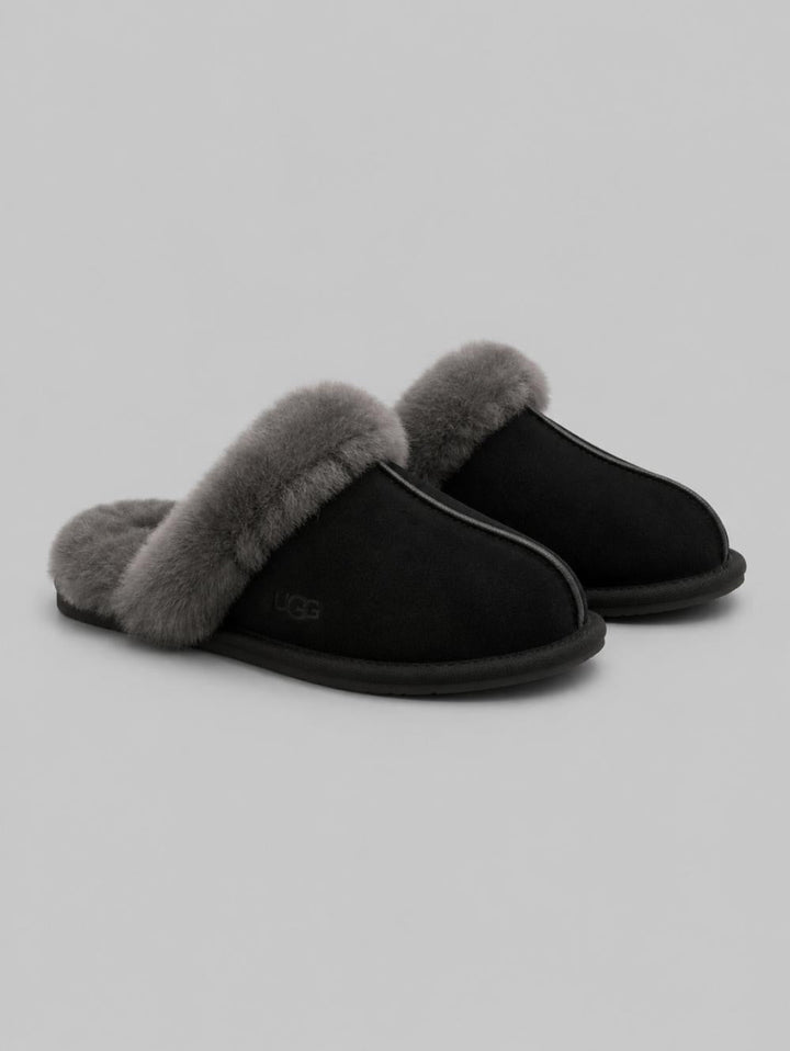 Women’s Scuffette Shearling Mule Slippers - Black - 7 - Mules
