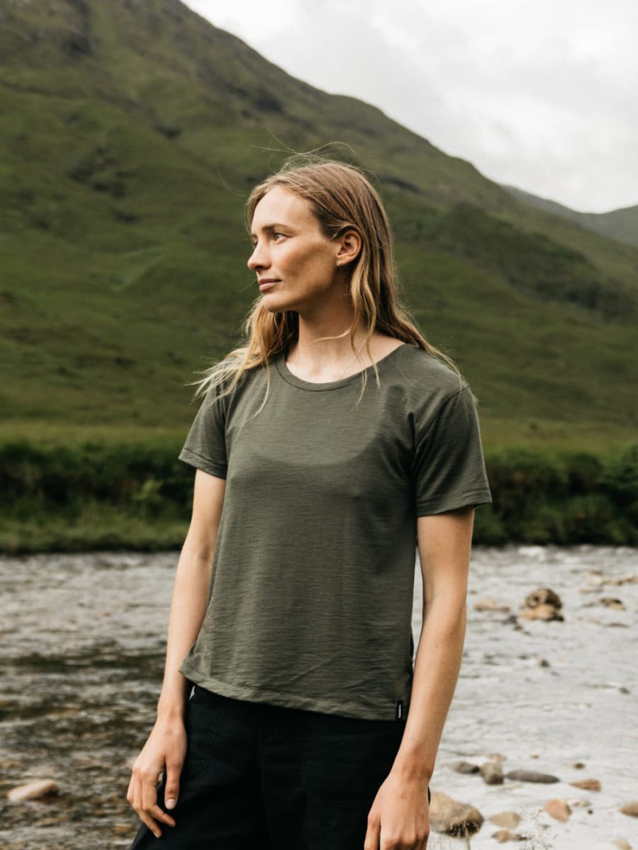 Women’s Seeker Merino Scoop Neck T-Shirt - Olive - T-shirt