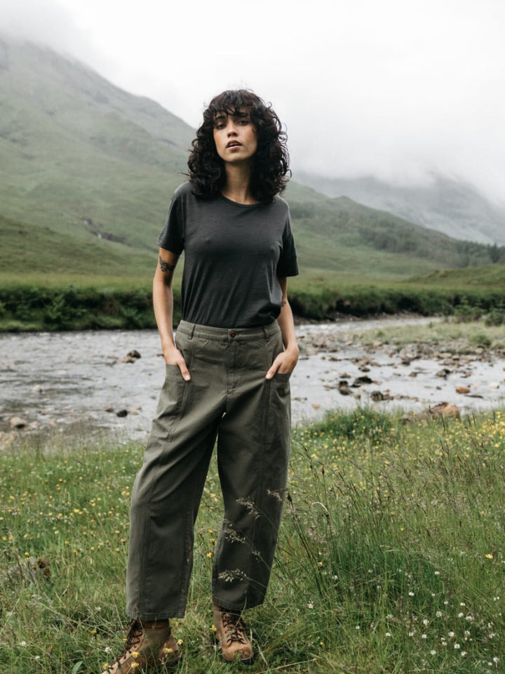 Women’s Seeker Merino Scoop Neck T-Shirt - Raven Black - T-shirt