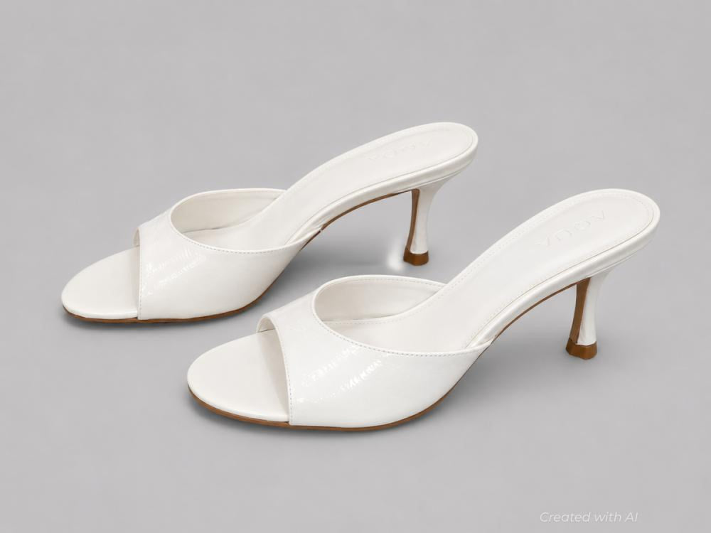 Women’s Shrn Sandals - Bone - 10 - Sandal