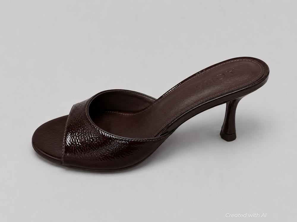 Women’s Shrn Sandals - Brown Patent - 7.5 - Sandal
