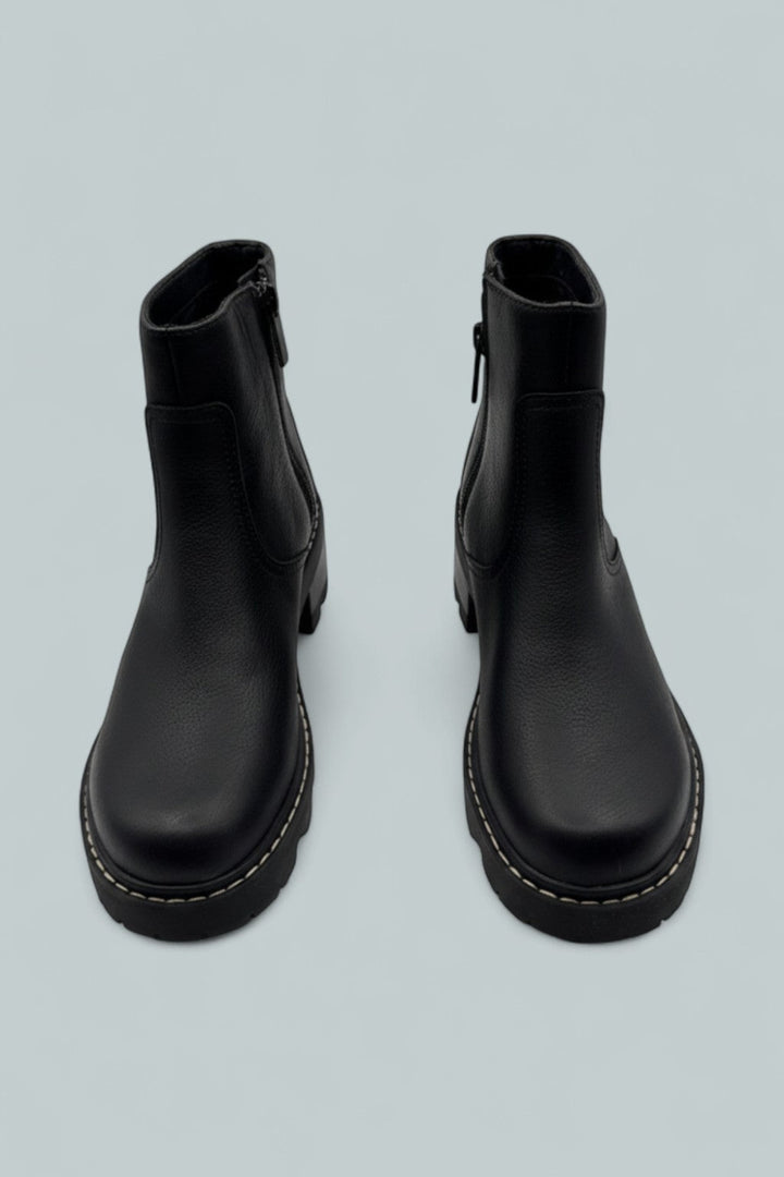 Women’s SOREL Joan Now Zip Booties - Black - 6.5 B MEDIUM - Boot
