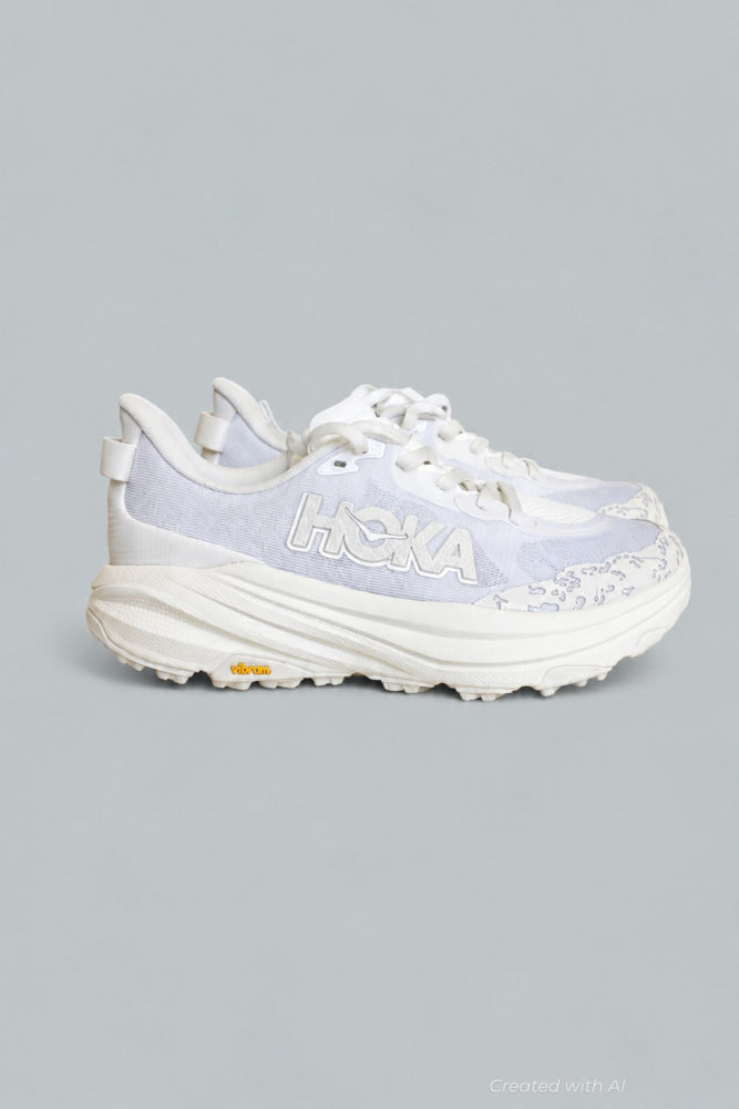 Women’s Speedgoat 6 Low Top Sneakers - White/Frost - Sneaker