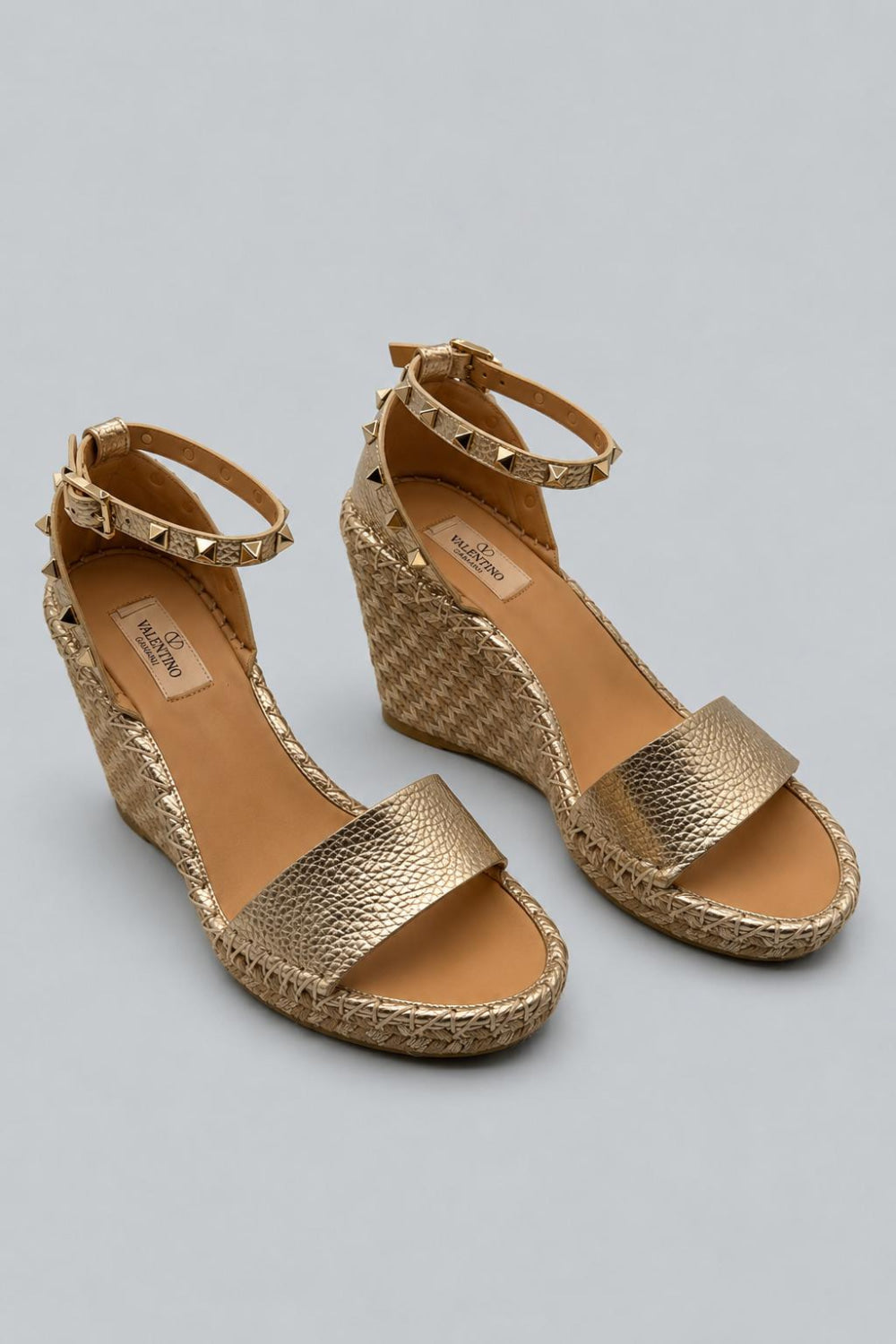 Women’s Studded Espadrille Wedge Sandals - Platinum - 9 US / 39 EU - Flats