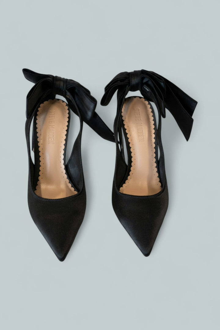 Women’s Teacup Bow Pumps - Black Satin - 7 - Heels