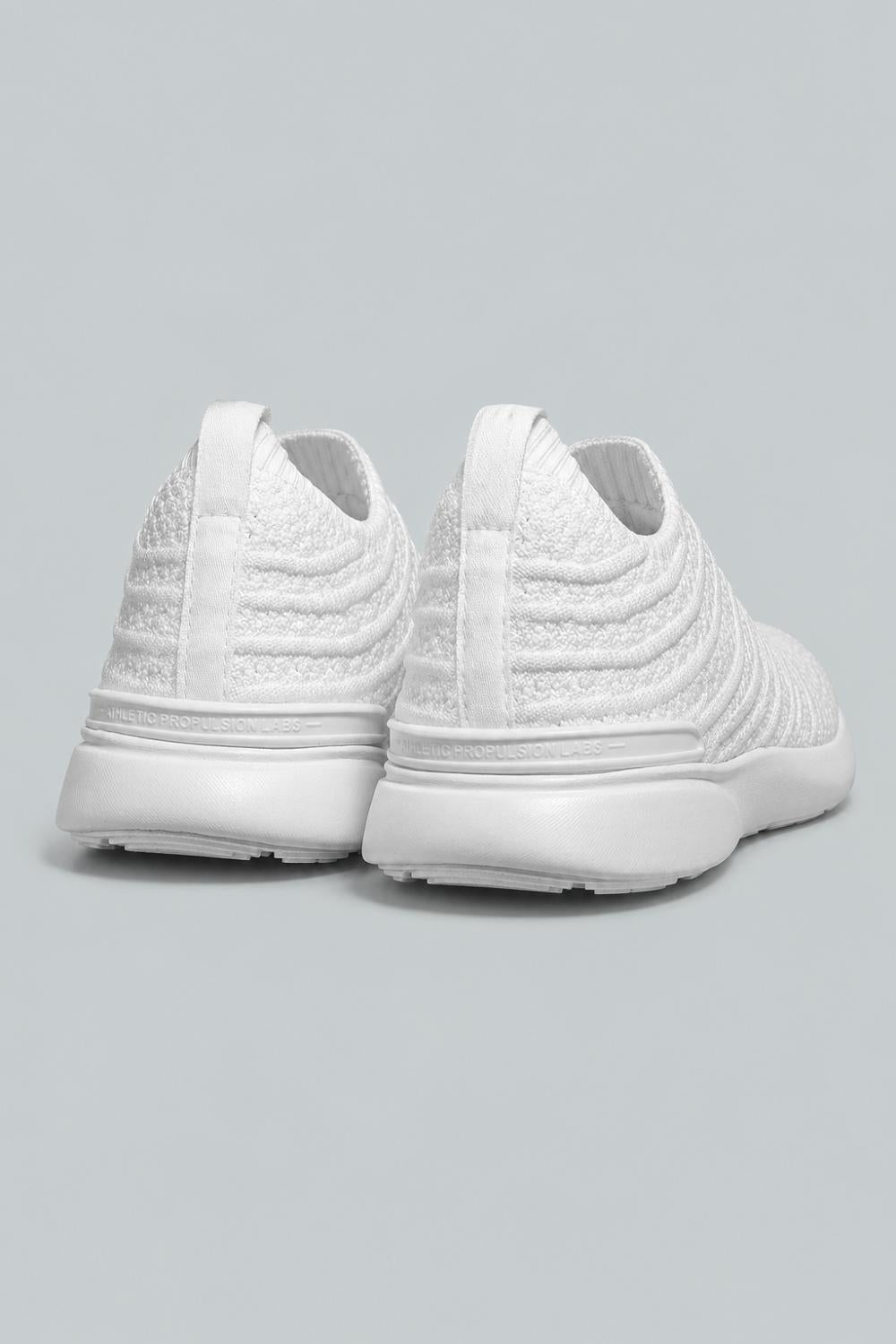 Women’s Techloom Wave Knit Low-Top Running Sneakers - White - 9 - Sneaker