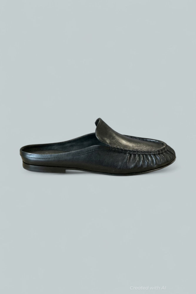 Women’s Tevin Loafer Flats - Black - 6 - Loafers