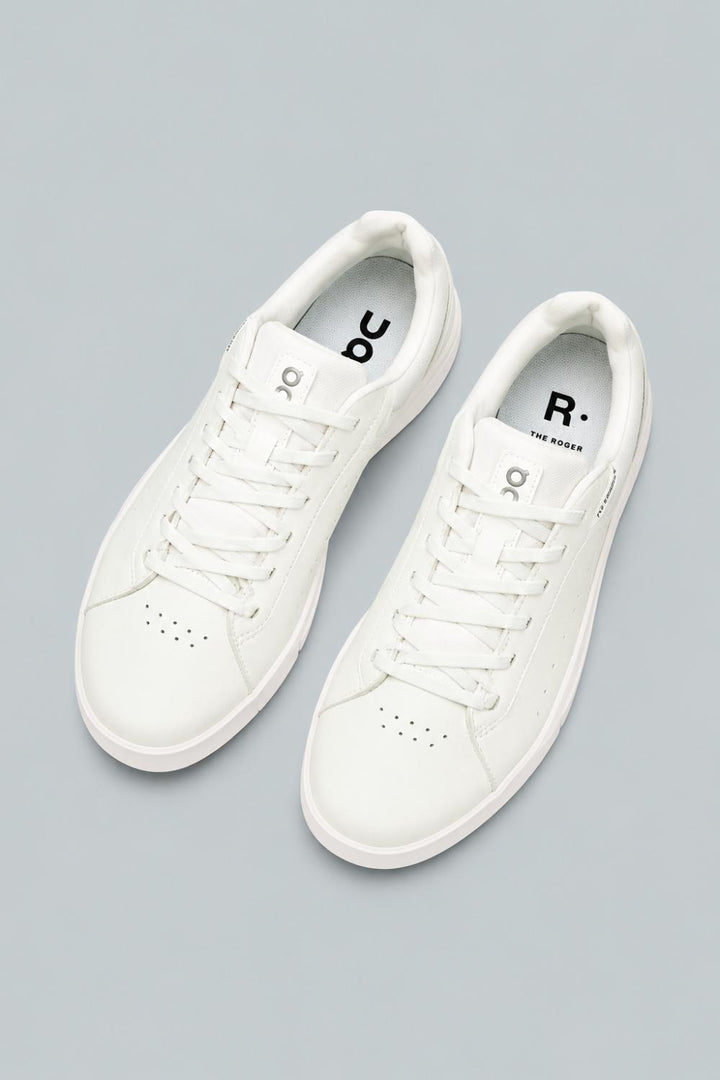 Women’s The Roger Advantage Sneakers - White - 6 - Sneaker