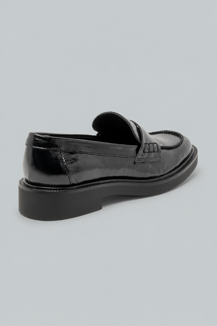 Women’s Tiggy Loafer Flats - Midnight - 9.5 - Loafers