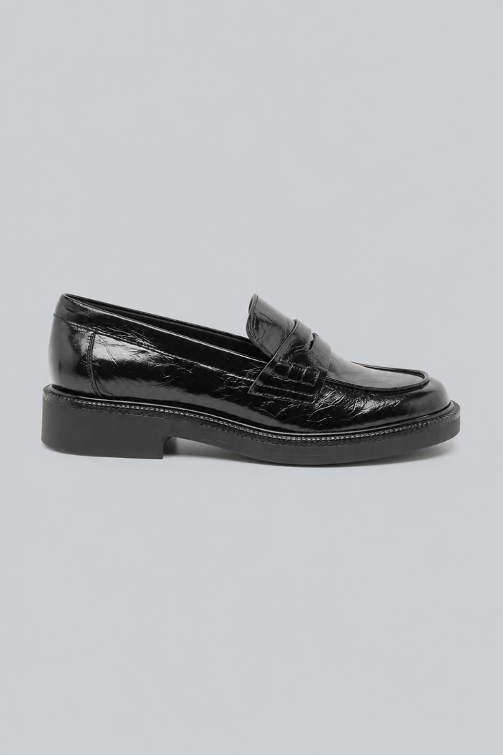 Women’s Tiggy Loafer Flats - Midnight - 9.5 - Loafers