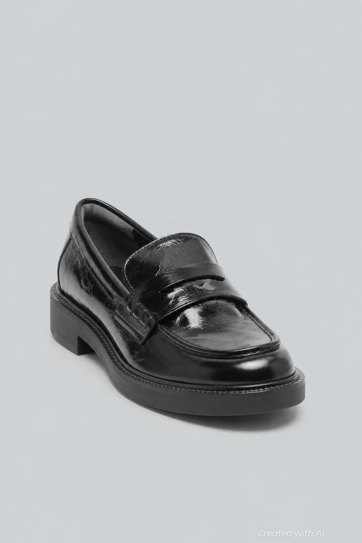 Women’s Tiggy Loafer Flats - Midnight - 9.5 - Loafers
