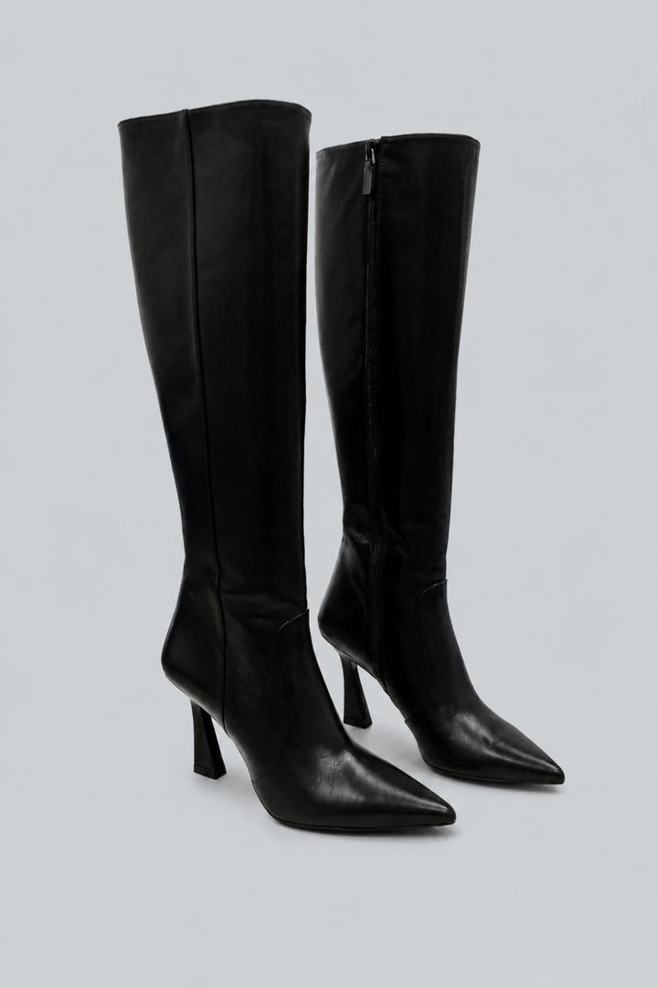 Women’s Vinnie 85 Leather Tall Boots - Black - 6.5 - Loafers