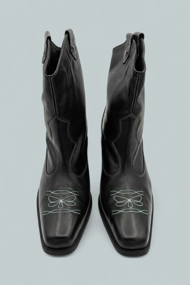 Women’s Wandering Western Boots - Black Leather - 9.5 - Boot