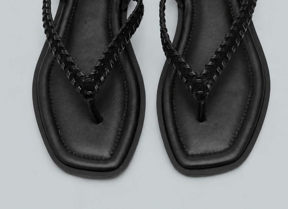 Women’s Waverly Whipstitch Thong Sandals - Black Tide - 8 US / 38 EU - Sandal